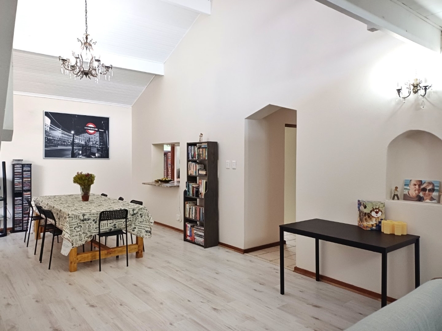4 Bedroom Property for Sale in Reebok Western Cape